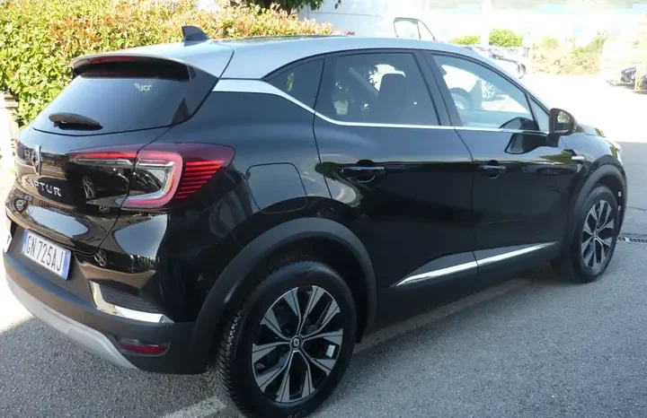 Renault Captur 1.0 tce Techno 90CV pieno