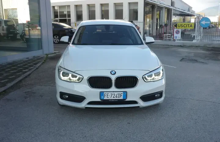 Bmw 116d 116cv Urban Automatica pieno