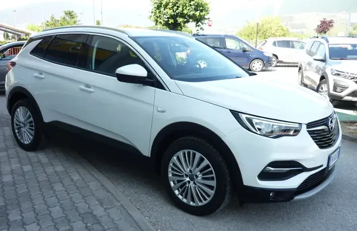 Opel Grandland X 1.6 auto Innovation pieno