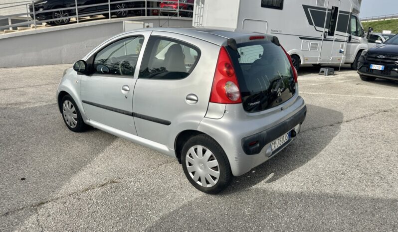 Peugeot 107 1.0 Benzina 68CV pieno