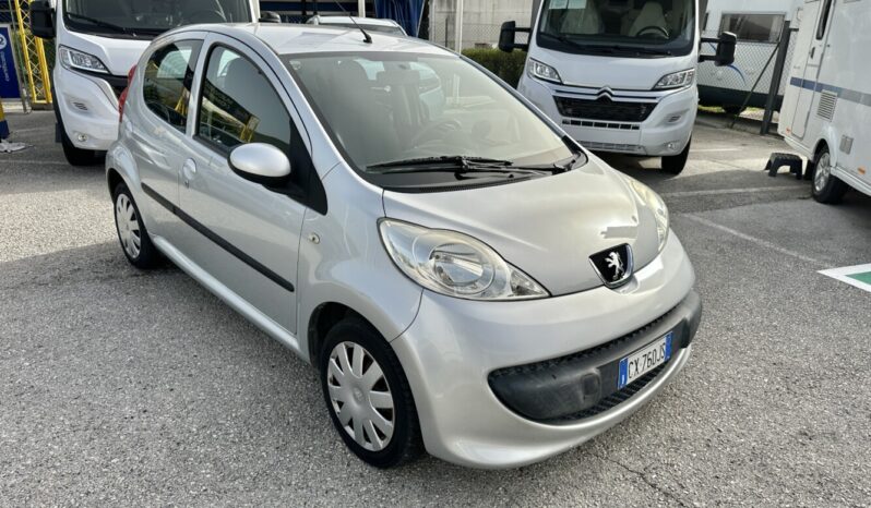 Peugeot 107 1.0 Benzina 68CV pieno