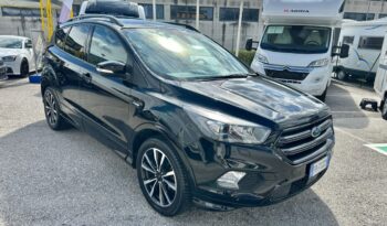 Ford Kuga 1.5 tdci ST-Line pieno