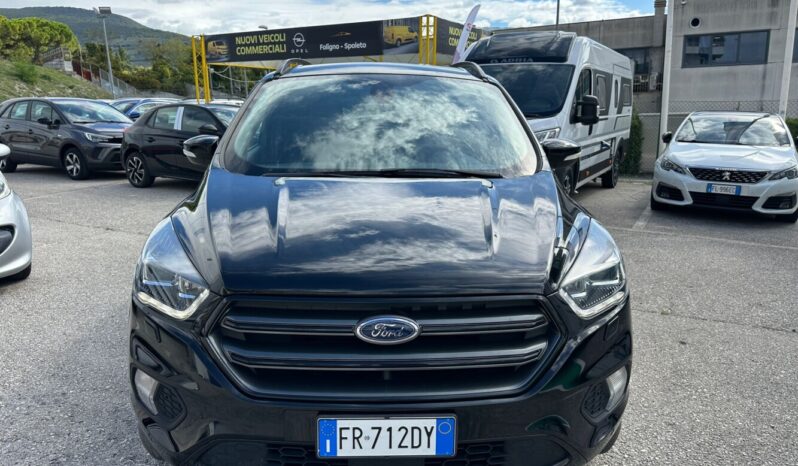 Ford Kuga 1.5 tdci ST-Line pieno