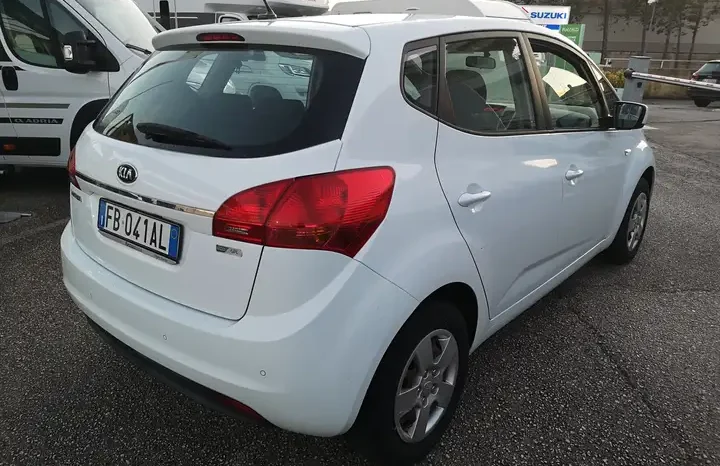 Kia Venga 1.4 GPL 90cv Neo Patentati pieno