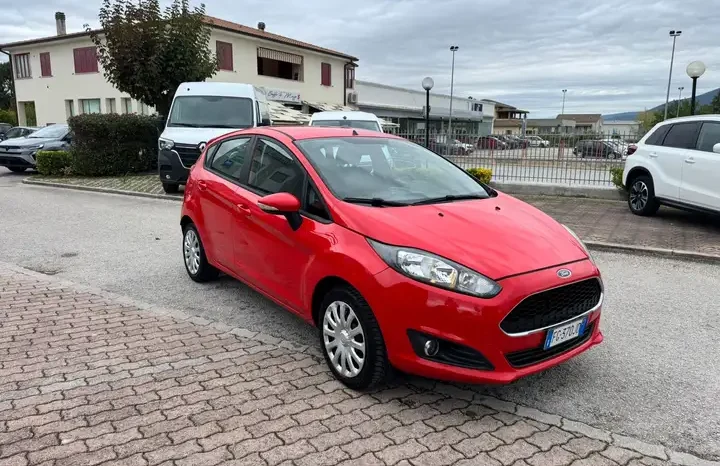 Ford Fiesta 1.2 benzina 4 porte PLUS pieno