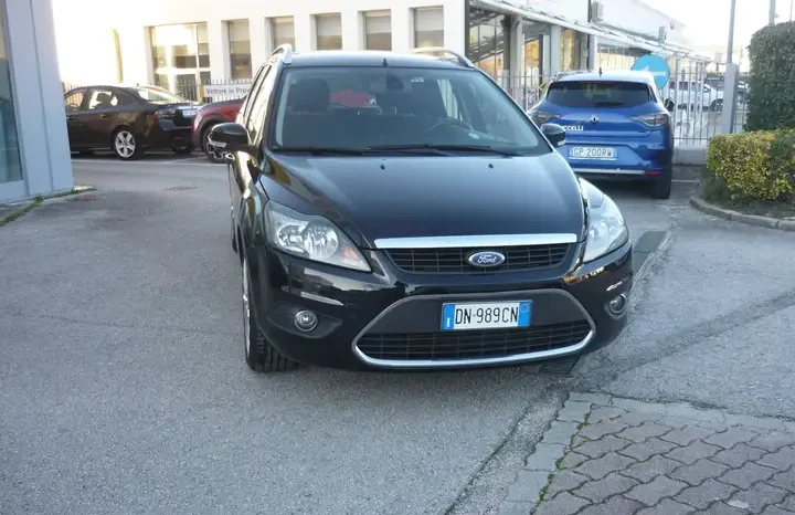 Ford Focus SW 1.6 90CV Neo Patentati full