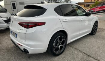 Alfa Romeo Stelvio 2.2 Veloce 210CV full