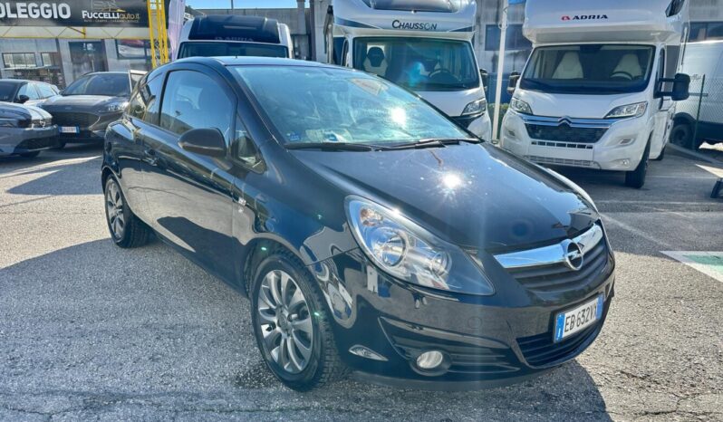 Opel Corsa 1.2 GPL Club 3 Porte pieno