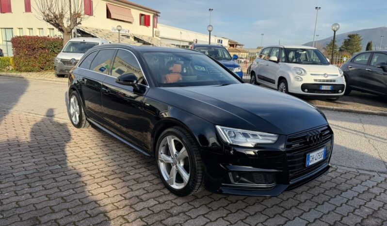 Audi A4 Avant 3.0 tdi Quattro 272CV Design TipTronic pieno