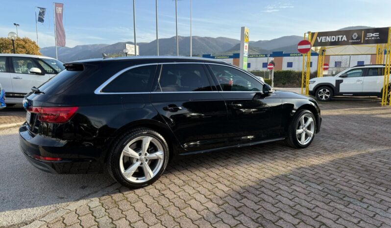 Audi A4 Avant 3.0 tdi Quattro 272CV Design TipTronic pieno