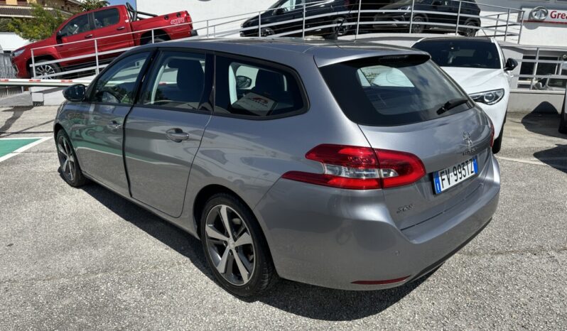 Peugeot 308 SW 1.5 Active 131CV pieno