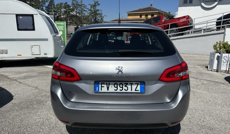Peugeot 308 SW 1.5 Active 131CV pieno