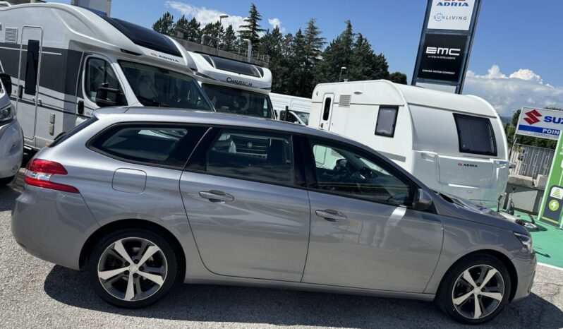 Peugeot 308 SW 1.5 Active 131CV pieno