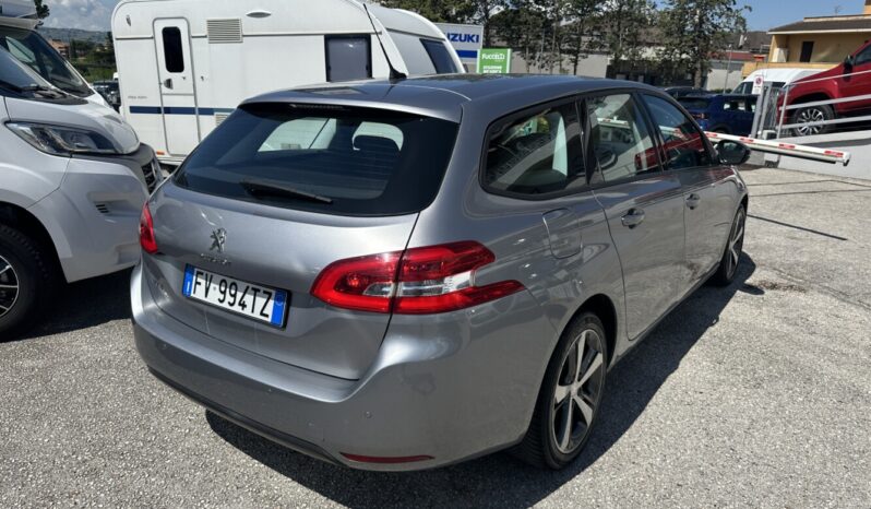 Peugeot 308 SW 1.5 Active 131CV pieno