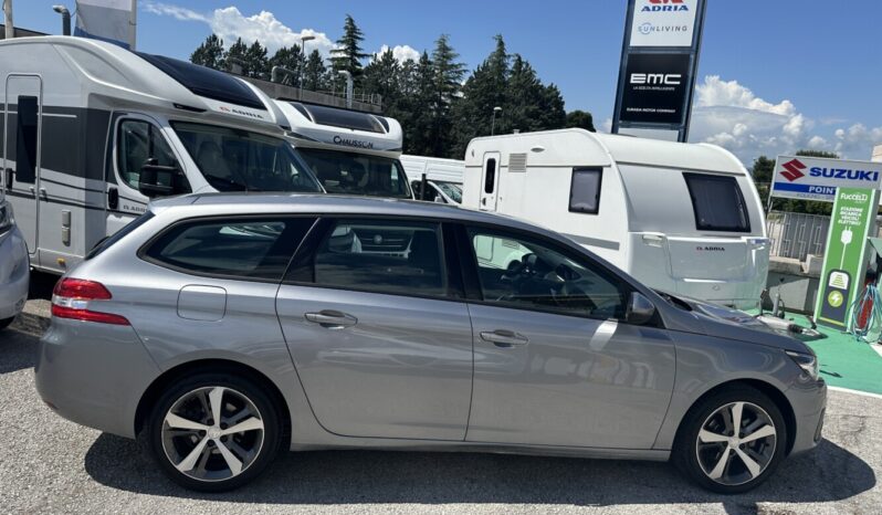 Peugeot 308 SW 1.5 Active 131CV pieno