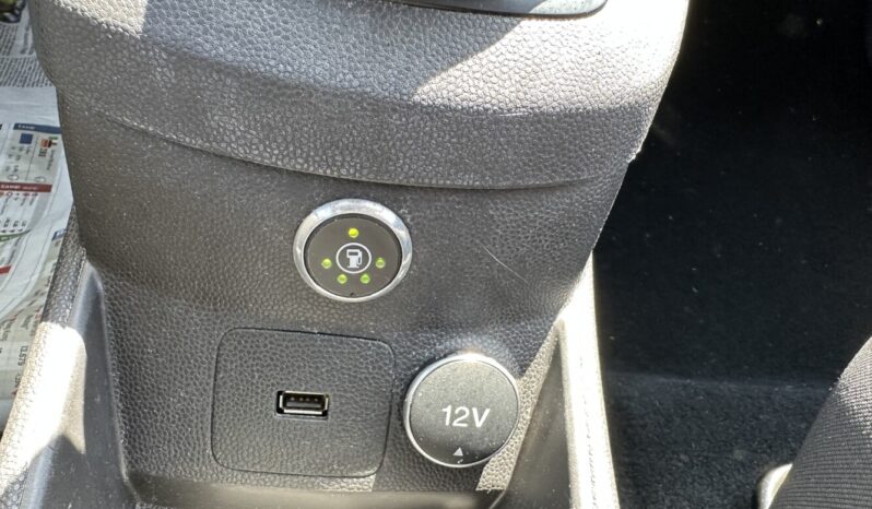 Ford Fiesta 1.4 GPL Plus 95CV pieno