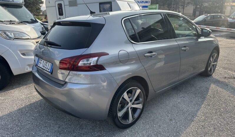 Peugeot 308 AUTOCARRO 1.5 Allure 120CV pieno
