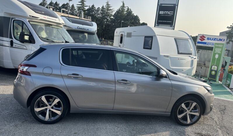 Peugeot 308 AUTOCARRO 1.5 Allure 120CV pieno