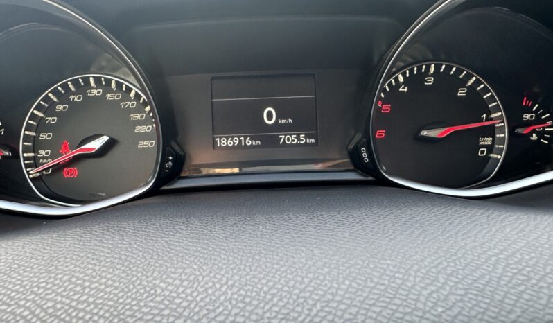 Peugeot 308 AUTOCARRO 1.5 Allure 120CV pieno