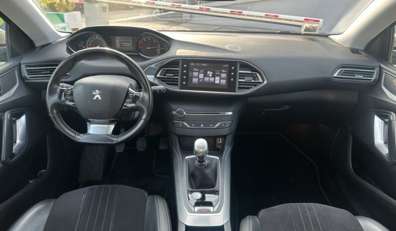 Peugeot 308 AUTOCARRO 1.5 Allure 120CV pieno