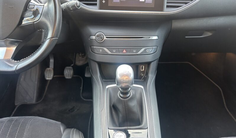 Peugeot 308 AUTOCARRO 1.5 Allure 120CV pieno