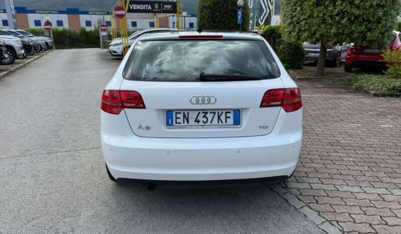 Audi A3 1.6 S-Tronic 105CV Attraction pieno