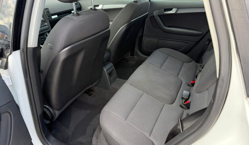 Audi A3 1.6 S-Tronic 105CV Attraction pieno