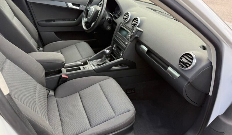 Audi A3 1.6 S-Tronic 105CV Attraction pieno