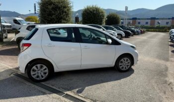 Toyota Yaris 1.0 Lounge 5porte 69CV pieno