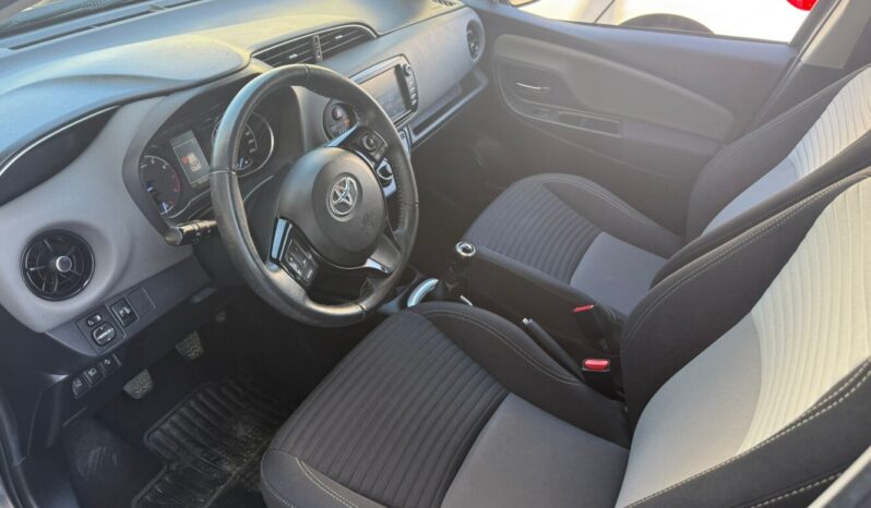Toyota Yaris 1.0 Active 5Porte 69CV pieno