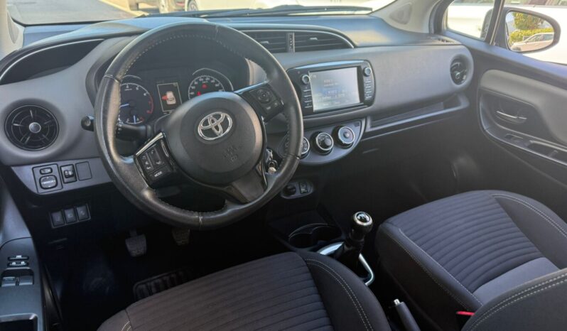 Toyota Yaris 1.0 Active 5Porte 69CV pieno