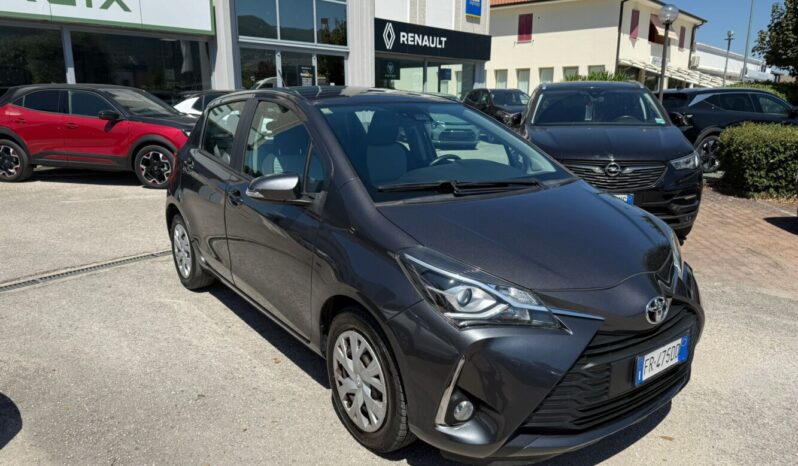 Toyota Yaris 1.0 Active 5Porte 69CV pieno
