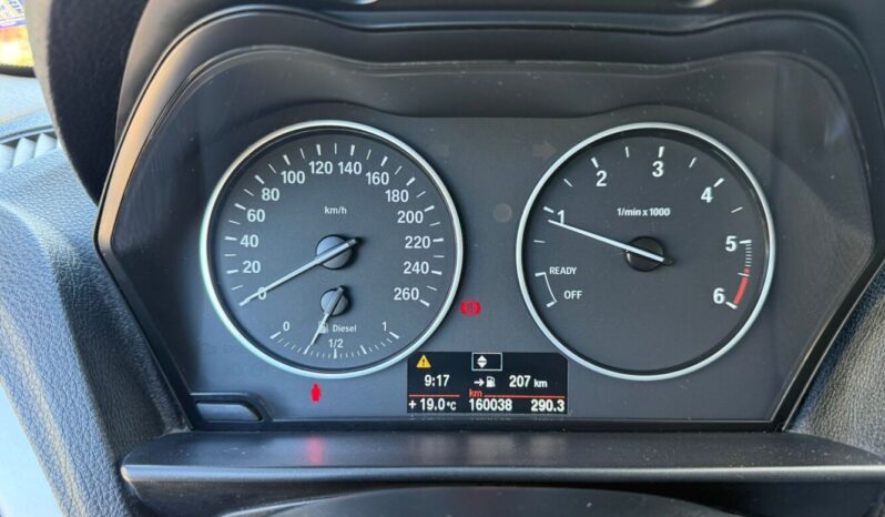 BMW Serie 118d Urban 143CV pieno