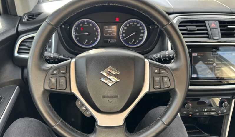 Suzuki S-Cross 1.0 TOP2WD pieno