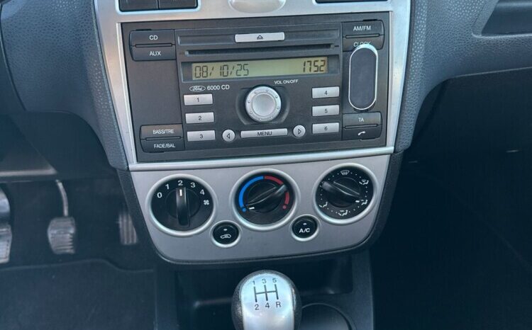 Ford Fiesta 3porte 1.4 Diesel TITANIUM pieno