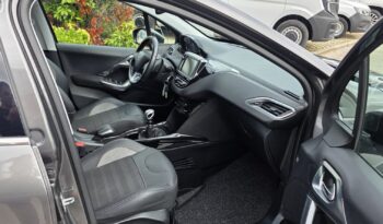 Peugeot 2008 1.5 Allure 102CV pieno