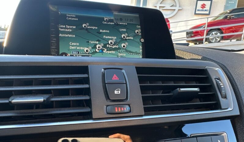 BMW SERIE 116D Advantage 5P pieno