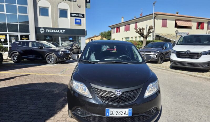 LANCIA  YPSILON 1.0 FIREFLY HYBRID SILVER pieno