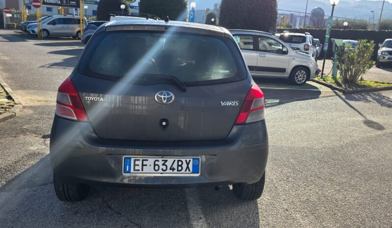 Toyota Yaris 1.0 Now 69cv pieno