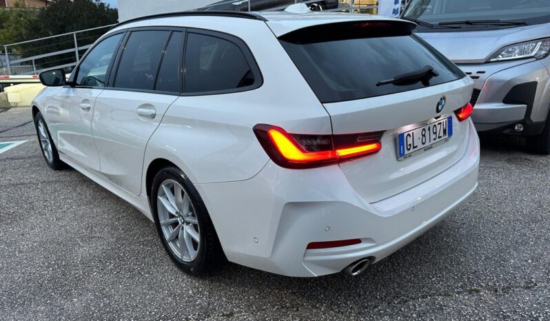 BMW Serie 318d Touring Mhev Auto 150CV pieno