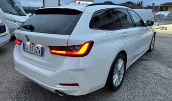 BMW Serie 318d Touring Mhev Auto 150CV pieno