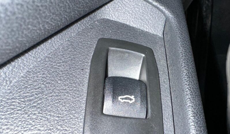 BMW Serie 318d Touring Mhev Auto 150CV pieno