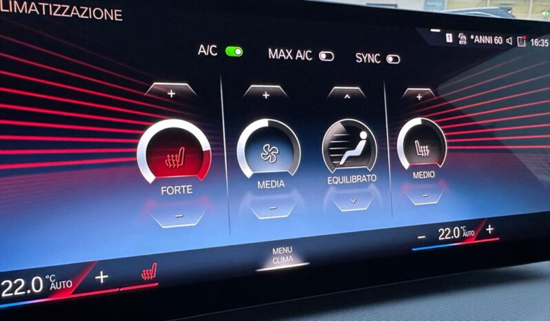 BMW Serie 318d Touring Mhev Auto 150CV pieno