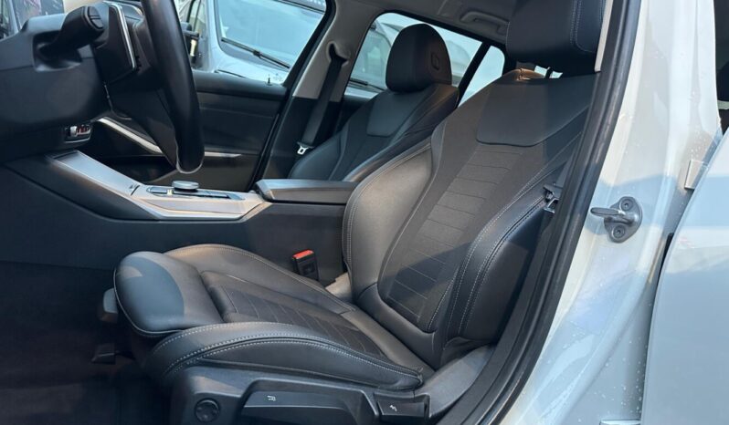 BMW Serie 318d Touring Mhev Auto 150CV pieno