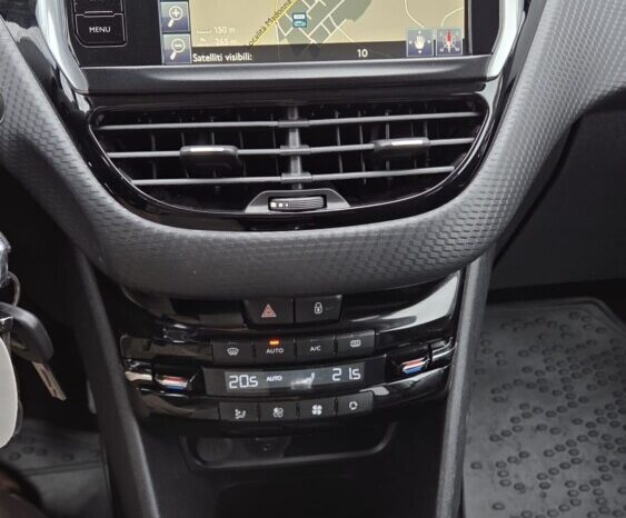 Peugeot 2008 Allure 1.6 120cv pieno