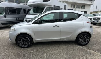 Lancia Ypsilon 1.2 GPL Gold 69CV pieno