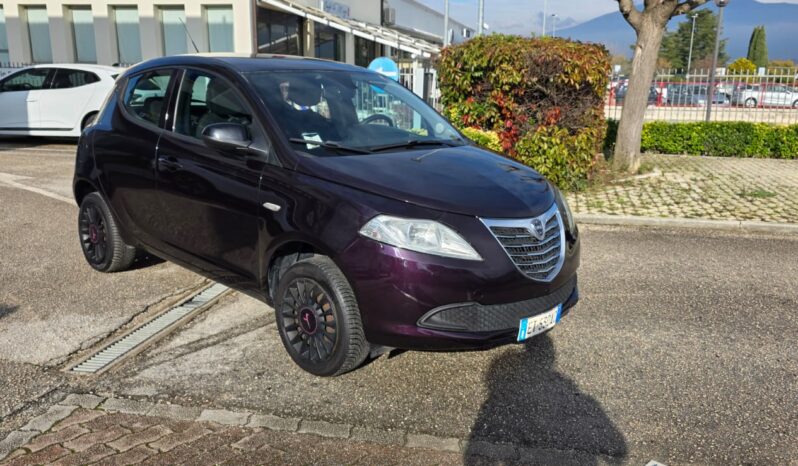 Lancia Ypsilon 0.9 T.Air Silver metano 80CV pieno