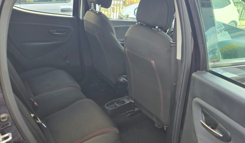 Lancia Ypsilon 0.9 T.Air Silver metano 80CV pieno