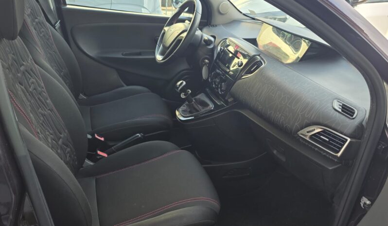 Lancia Ypsilon 0.9 T.Air Silver metano 80CV pieno