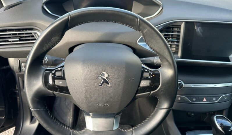 Peugeot 308 Active Pack 1.5 131cv pieno